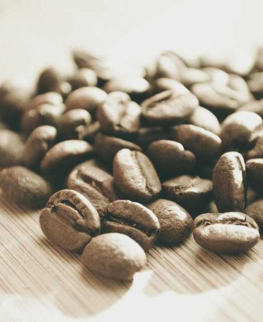 خطوط ذهبية